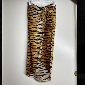Tiger print maxi skirt with slit